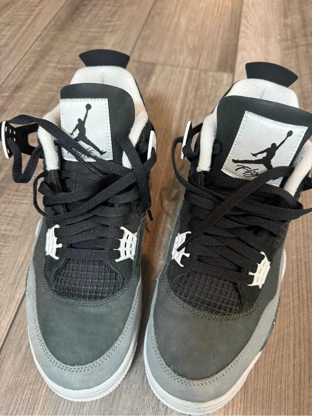 Jordan classic silhouette